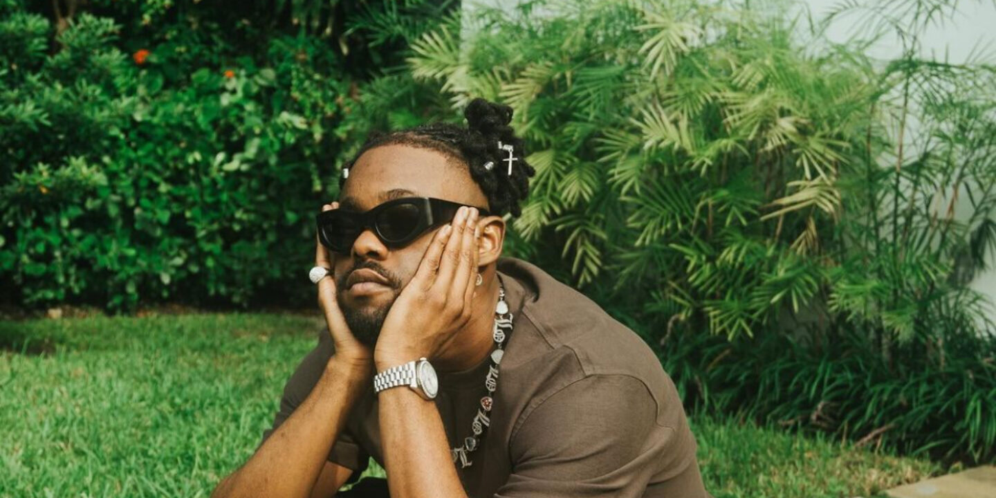 Lojay's 'XOXO': A Star-Packed Debut Album Finally Gets Launch Date


'XOXO' Alert: Lojay Sets Release Date for Star-Studded First Album


Mark Your Calendar: Lojay's Debut 'XOXO' Brings A-List Features