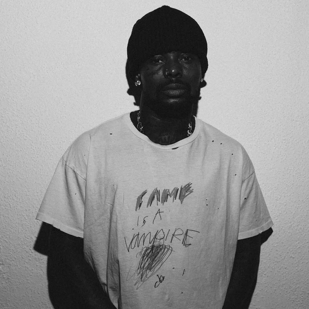 Asake Set to Storm Africa: Mr. Money Tour Hits 3 Cities This December


December Heat: Asake's Mr. Money Tour Takes Over 3 African Cities


Mark Your Calendar: Asake's Epic Mr. Money Tour Sweeps Through 3 African Cities