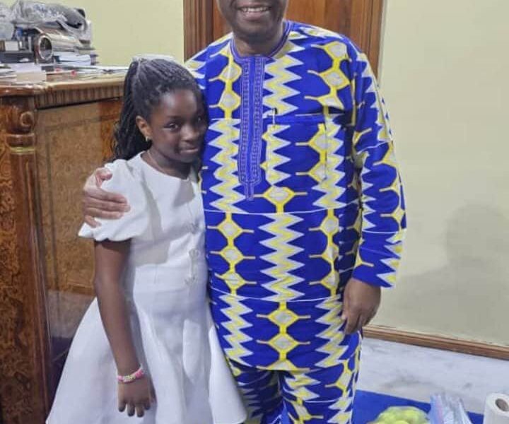 Like Grandpa, Like Granddaughter: Davido's Sweet Family Photo Moment