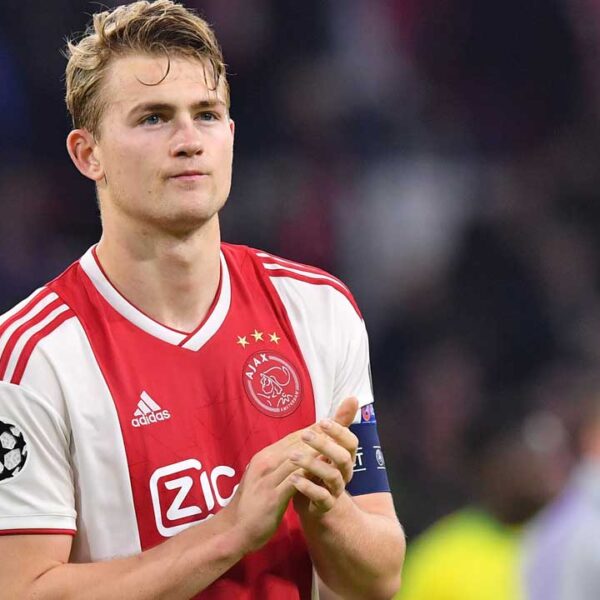 Bayern's De Ligt Salvages Point After Spurs Lead Against Man Utd