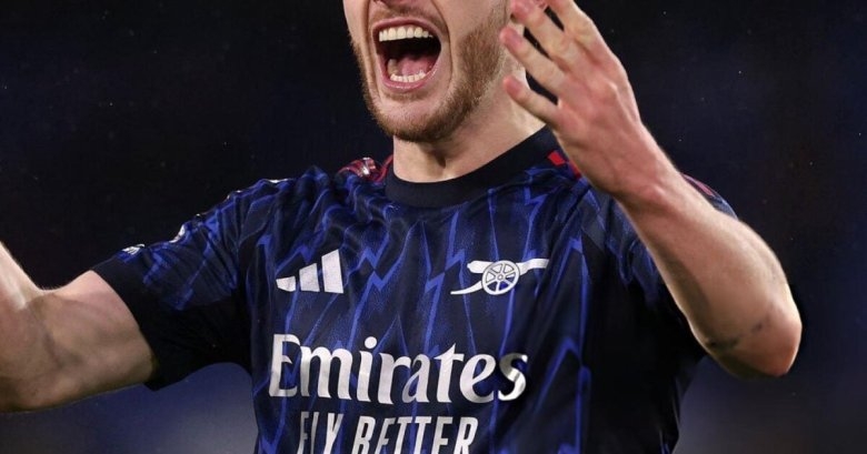 Arsenal Stars Rice, Gabriel Resume Training as Saka Misses