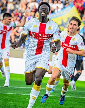 Ekhator Stars in Genoa's Comeback Win Over Akinsanmiro's Pisa