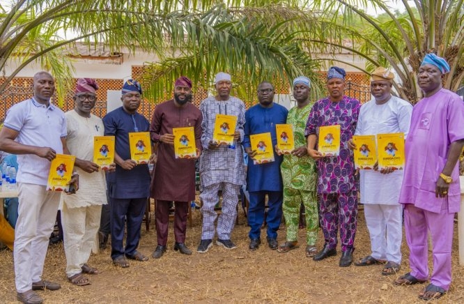 Ogundoyin Rallies PDP Leaders in Oke Ogun for 2027 Governorship Ambition