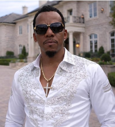 P Tee Money to Unveil "Ova Hia" with Wendy as Co-Producer