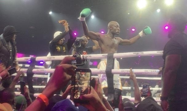 E Money Rewards Carter Efe with Cash Gift After Victory Over Portable