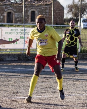 Nigerian and Italian Fans Mourn as Okoye Dies Following Head Injury in Match