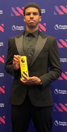 Arsenal’s Harriman Annous and Liverpool’s Ngumoha Honored with Scholar of the Year Awards