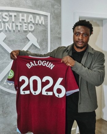 Nigerian Forward Confirmed to Sign New Contract with West Ham After Man Utd Departure