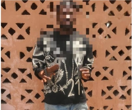 Police Arrest Suspected Cultist Armed with Pistol and Military Gear in Niger