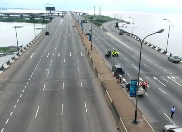 Mother Dies, Daughter Survives in Third Mainland Bridge Crash