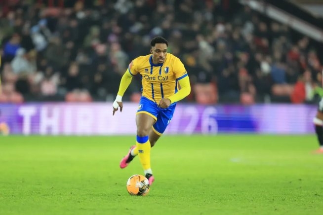 Ibadan-Born Striker Released by League One Side Mansfield Town
