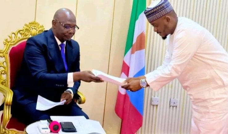 2027 Elections: Gov Sule Presents INEC Nomination Forms to APC National Assembly Candidates in Nasarawa