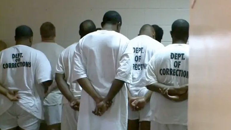 Nigerian National Akinpelumi Oyewusi Convicted of Wire Fraud and Identity Theft in U.S.