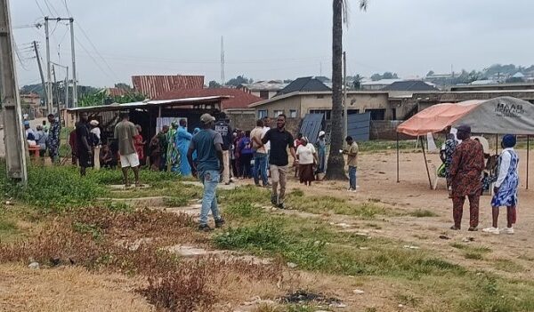 BREAKING: Violence Erupts in Ejigbo as Osun Polling Disrupted