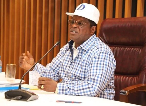 Umahi Declares PDP Defunct, Vows Wike Remains His Good Friend